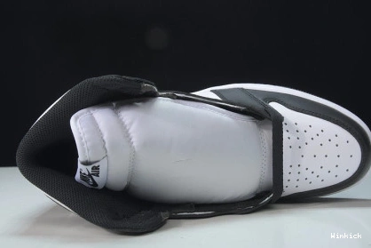 JORDAN 'BLACK HIGH - WHITE' RETRO AIR 1 555088 OG 010 1001